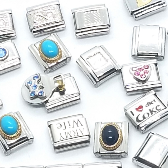 COLLECTION OF ITALIAN CHARMS - Picture 2 of 2